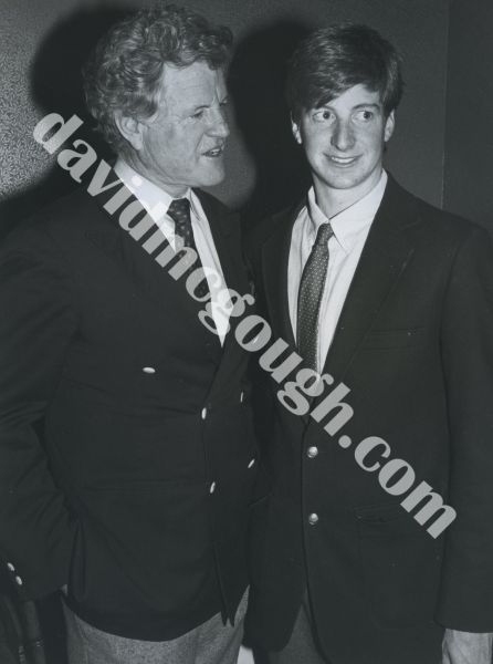 Ted Kennedy and son, Patrick 1987, Aspen, Co, cliff.jpg